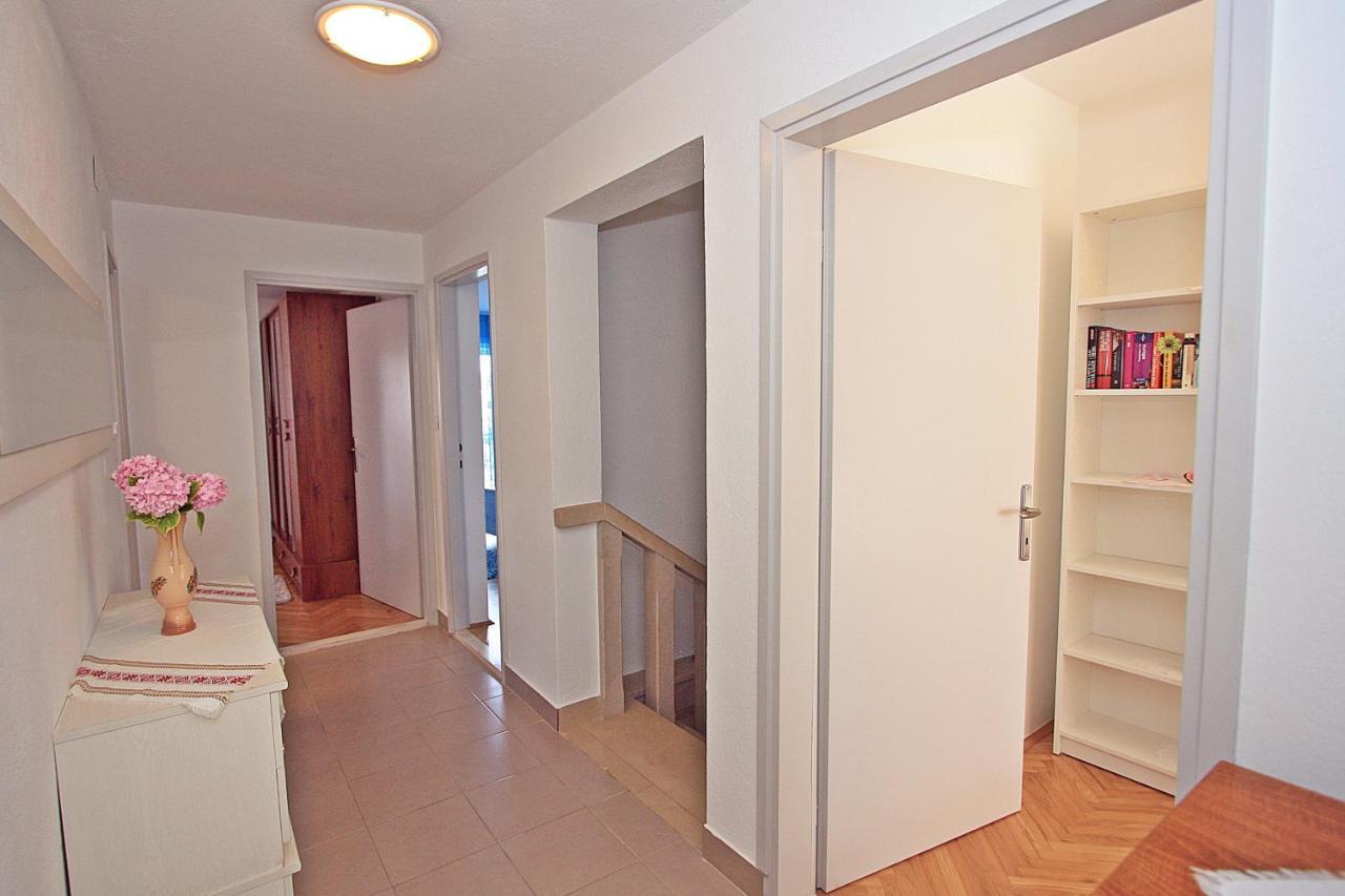 Apartments With Wifi Supetar, Brac - 5665 Bagian luar foto